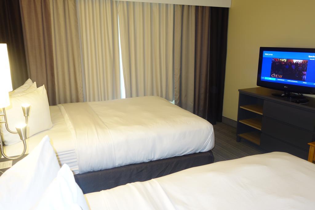 Country Inn & Suites By Radisson, Burlington Elon , Nc Dış mekan fotoğraf