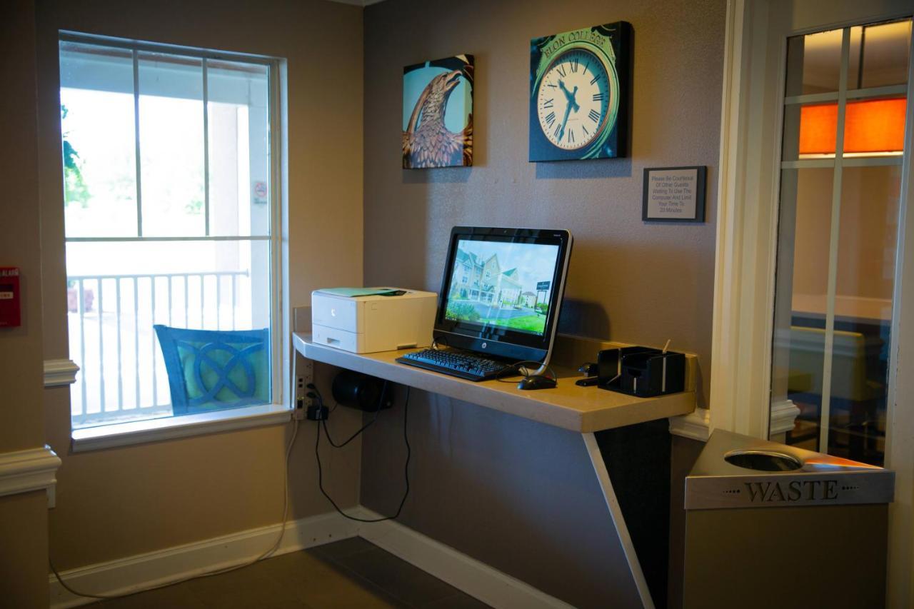 Country Inn & Suites By Radisson, Burlington Elon , Nc Dış mekan fotoğraf