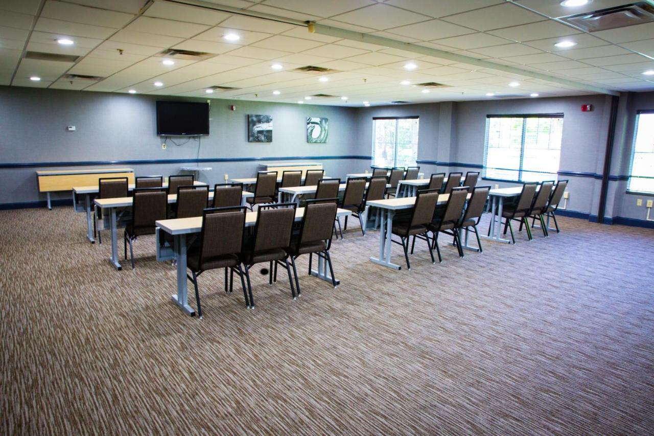 Country Inn & Suites By Radisson, Burlington Elon , Nc Dış mekan fotoğraf